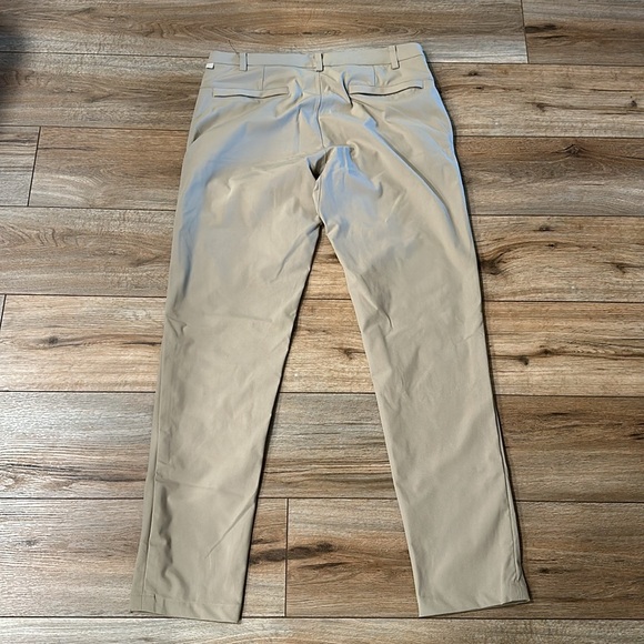 Lululemon Commission Pant Classic - Picture 3 of 7